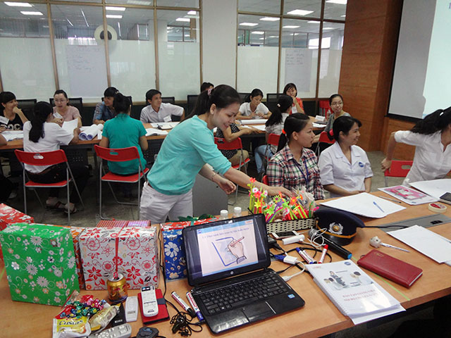 Đào tạo giảng viên nội bộ chuyên nghiệp - PouChen (29.11.2014)